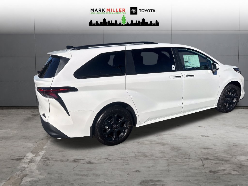 New 2026 Toyota Sienna XLE Woodland Edition AWD/4WD image 5