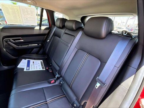 Certified 2025 MAZDA CX-50 AWD 2.5 Hybrid w/ Premium Pkg image 15