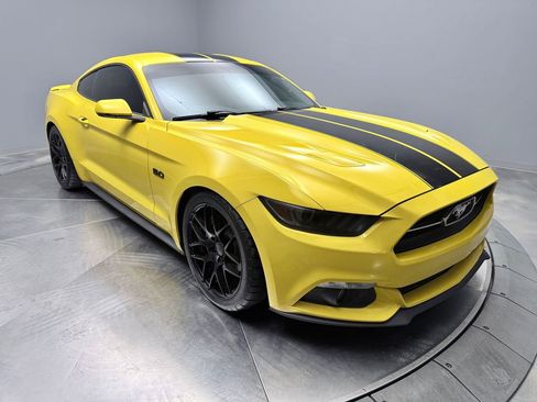 Used 2015 Ford Mustang GT Premium w/ Equipment Group 401A RWD image 3