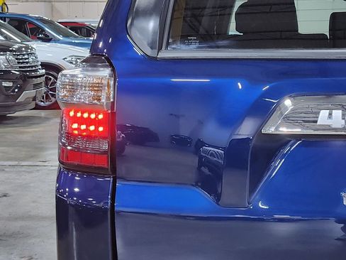 Used 2024 Toyota 4Runner Limited RWD image 20
