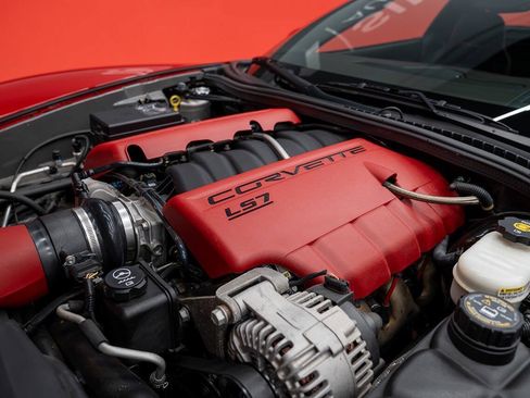 Used 2007 Chevrolet Corvette Z06 w/ Preferred Equipment Group RWD image 14