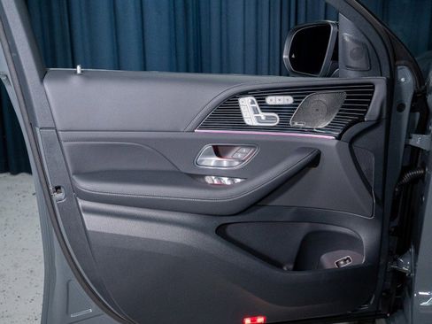 New 2026 Mercedes-Benz GLE 63 AMG S image 12