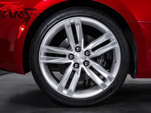 Used 2016 Chevrolet Camaro SS RWD image 15