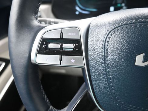 New 2025 Kia Telluride EX w/ EX Captain's Chair Package image 27