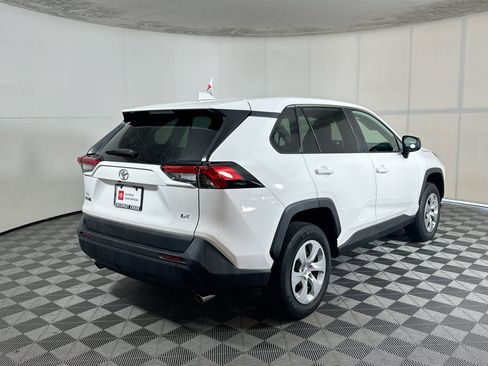 Used 2023 Toyota RAV4 LE FWD image 3