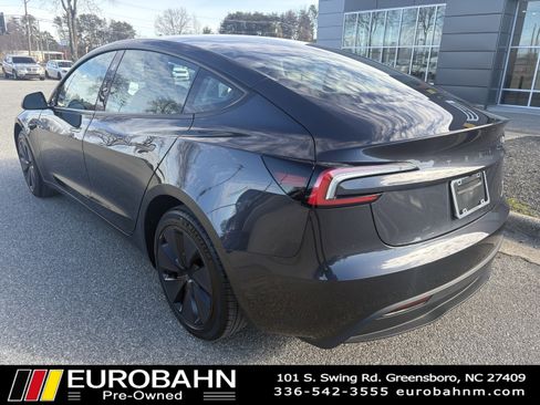 Used 2025 Tesla Model 3 Long Range image 3