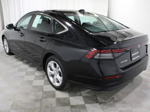 Used 2023 Honda Accord LX image 29