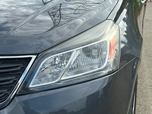 Used 2014 Chevrolet Traverse LS FWD image 10