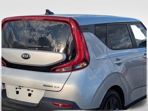 Certified 2021 Kia Soul EX image 6