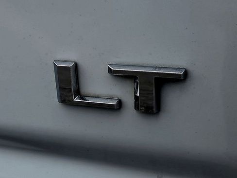 Used 2023 Chevrolet Silverado 1500 LT Trail Boss w/ Convenience Package II image 12