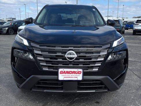 New 2026 Nissan Rogue SV AWD/4WD image 3