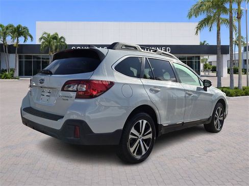Used 2019 Subaru Outback 3.6R Limited image 7