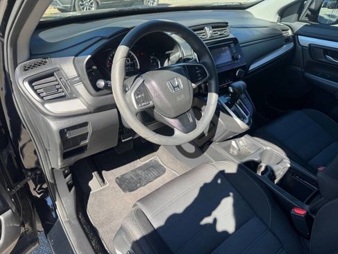 Used 2017 Honda CR-V LX image 9