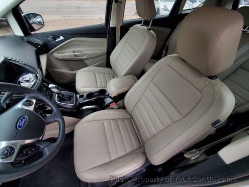 Used 2018 Ford C-MAX Titanium w/ Equipment Group 301A image 17