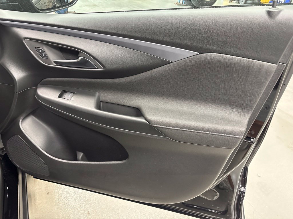 New 2026 Buick Envista Preferred w/ Convenience I Package FWD image 8