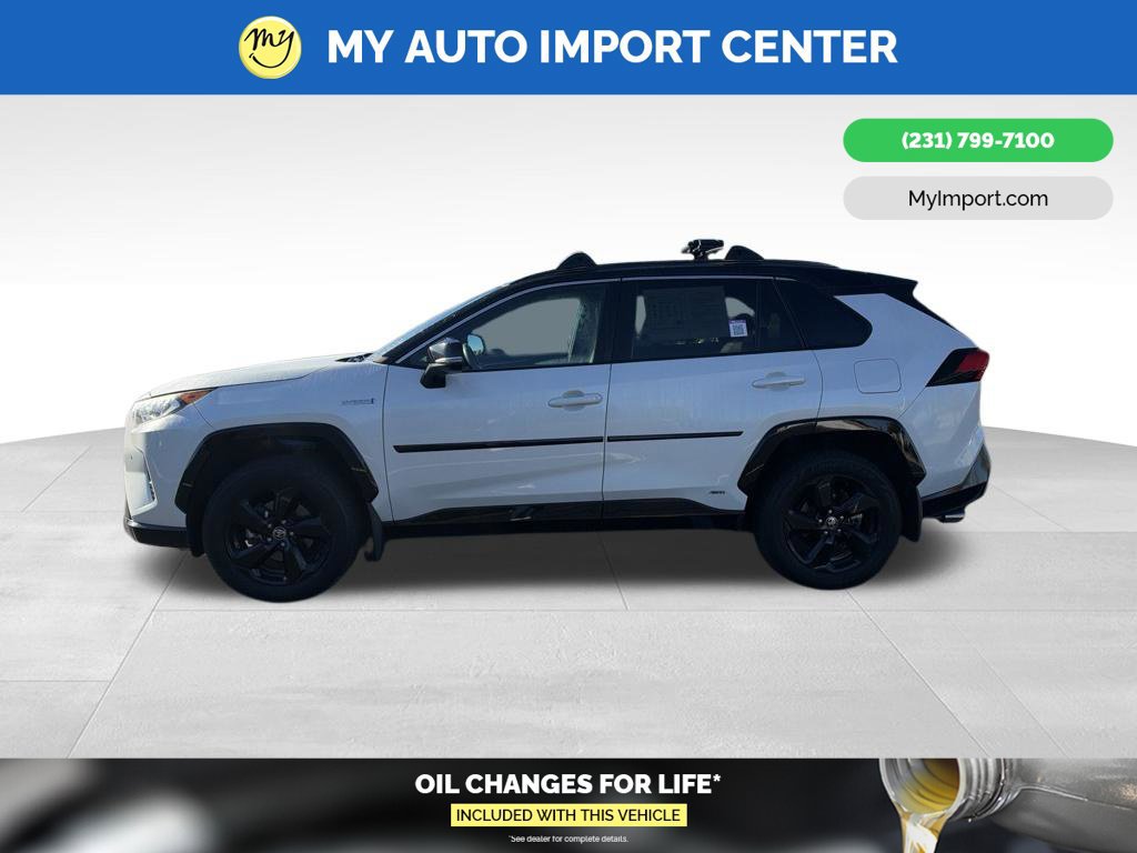 Used 2021 Toyota RAV4 XSE AWD/4WD image 4