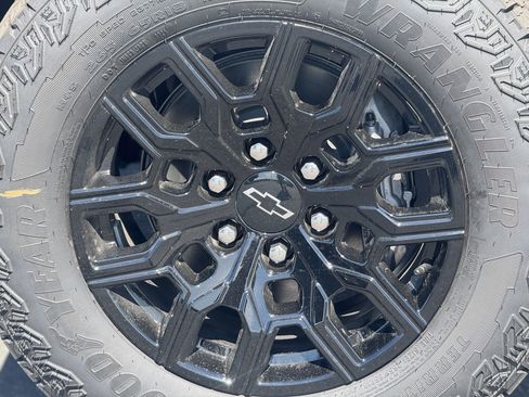 New 2026 Chevrolet Colorado Trail Boss image 7