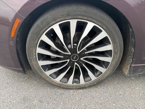 Used 2018 Lincoln MKZ Black Label w/ Technology Package image 15