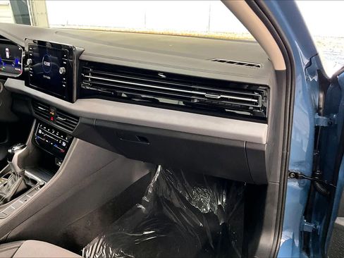 New 2026 Volkswagen Jetta SE image 26