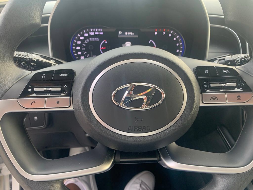 Certified 2024 Hyundai Tucson SEL AWD/4WD image 18