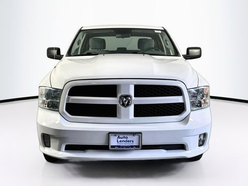 Used 2017 RAM 1500 Express AWD/4WD image 2