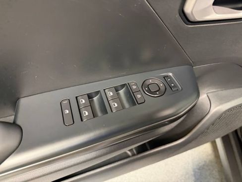Used 2026 Kia K4 FWD image 8