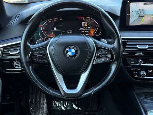 Used 2021 BMW 530i w/ Convenience Package image 15