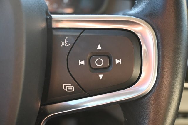 Used 2020 Volvo XC40 T5 Inscription w/ Protection Package AWD/4WD image 37