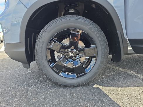 New 2026 Honda Ridgeline Black Edition image 9