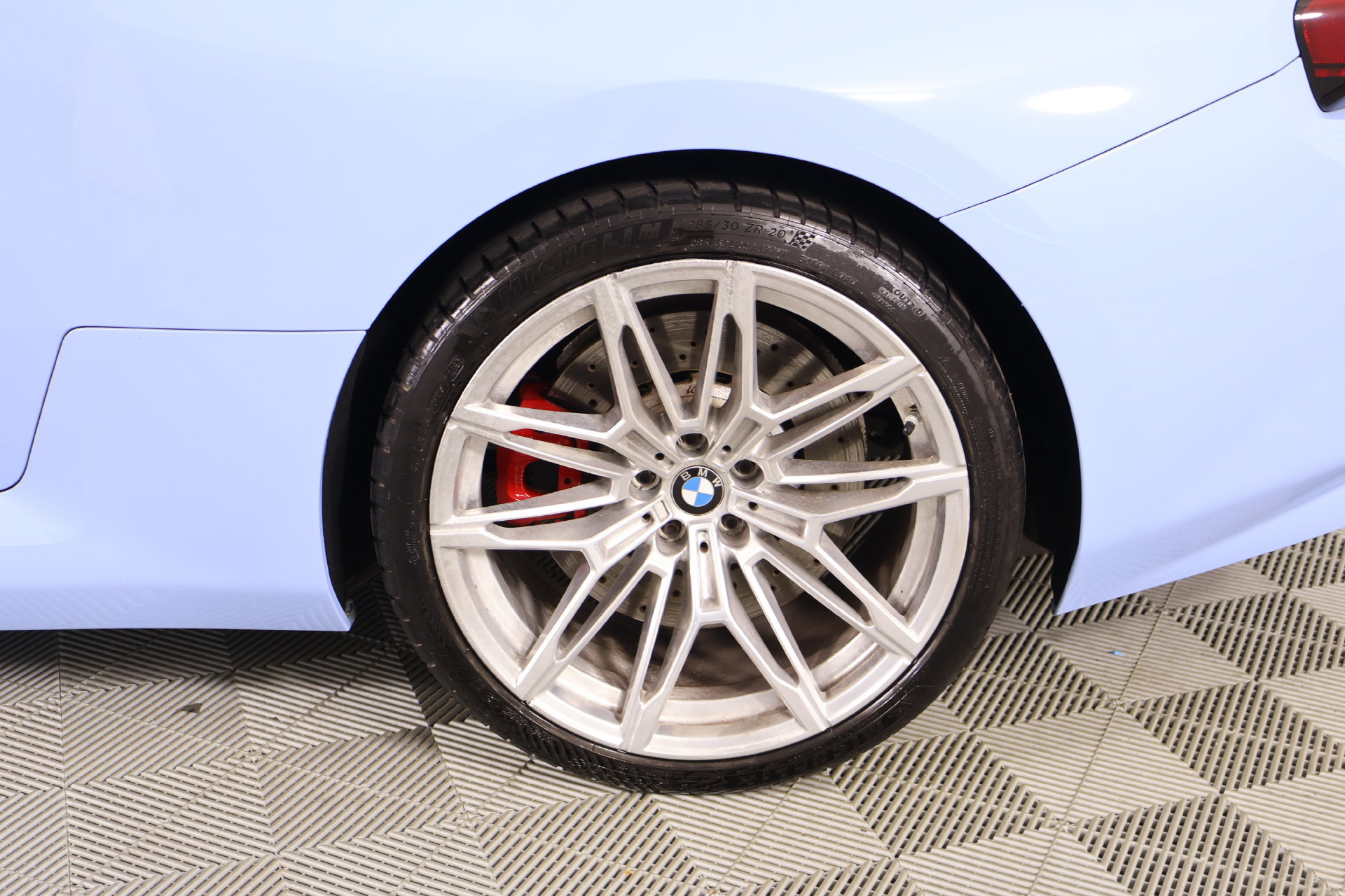 Used 2023 BMW M2 w/ Lighting Package RWD image 18
