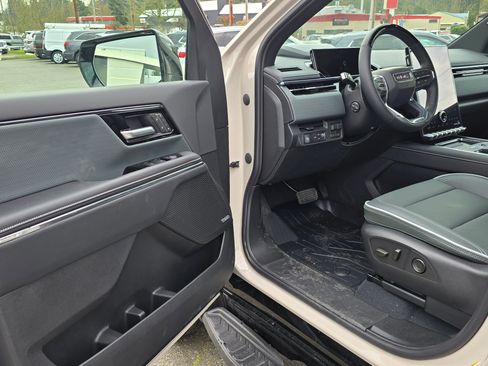 New 2026 GMC Sierra EV AT4 AWD/4WD image 17