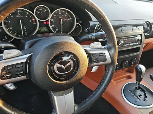 Used 2007 MAZDA MX-5 Miata Grand Touring w/ Appearance Pkg image 5