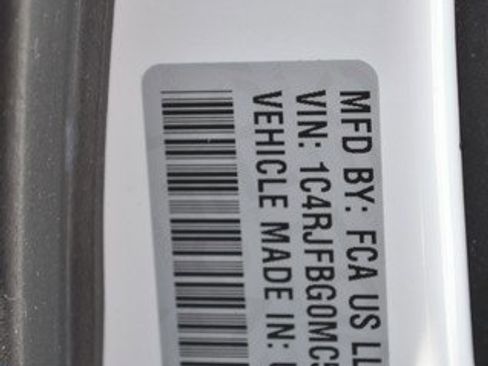 Used 2021 Jeep Grand Cherokee Limited w/ Quick Order Package 28K 80th image 14