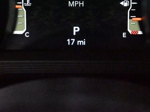 Used 2024 Jeep Gladiator Sport image 35