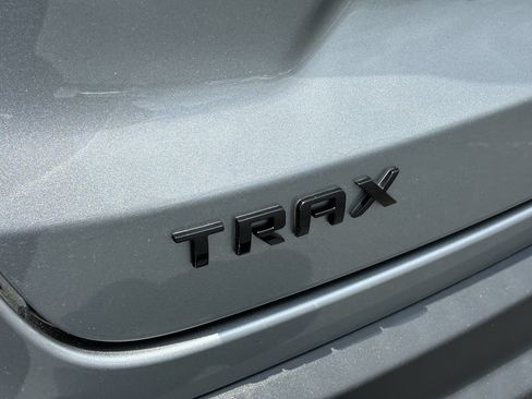 Used 2024 Chevrolet Trax RS w/ Driver Confidence Package FWD image 10