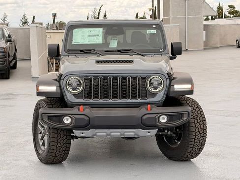New 2026 Jeep Gladiator Mojave image 2