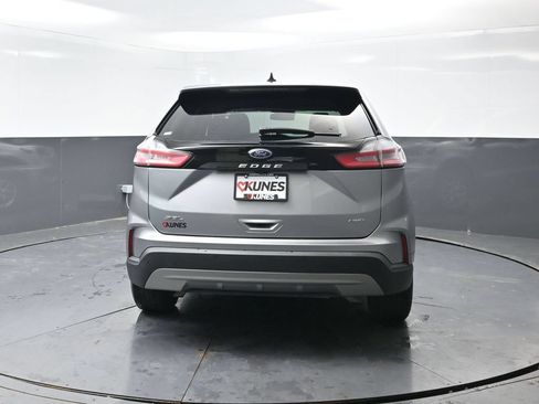 Used 2024 Ford Edge SEL AWD/4WD image 12