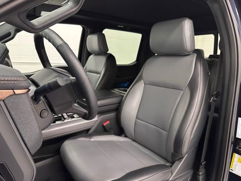 Used 2024 Ford F150 Lightning Pro image 13