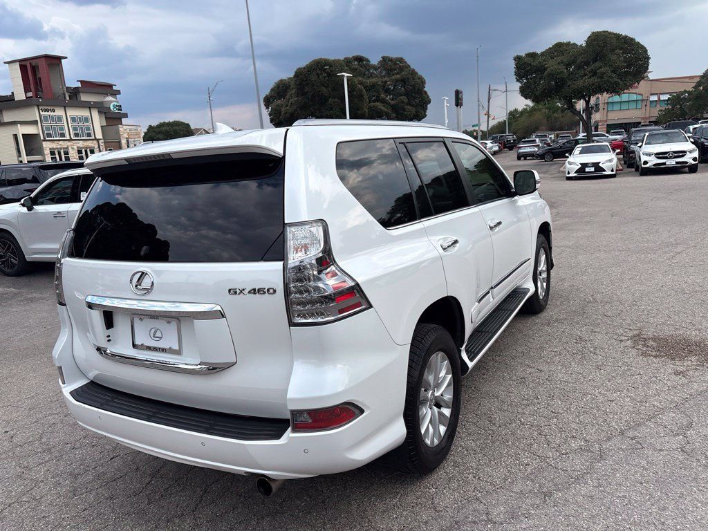 Used 2016 Lexus GX 460 w/ Premium Package AWD/4WD image 5