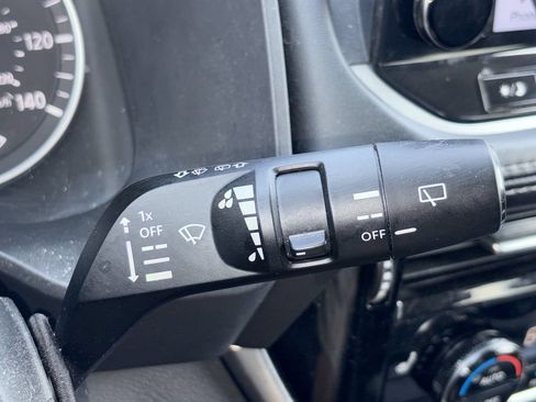 Certified 2023 Nissan Rogue SL w/ SL Premium Package FWD image 15