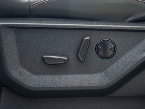 Used 2025 Ford Expedition Max Active image 48