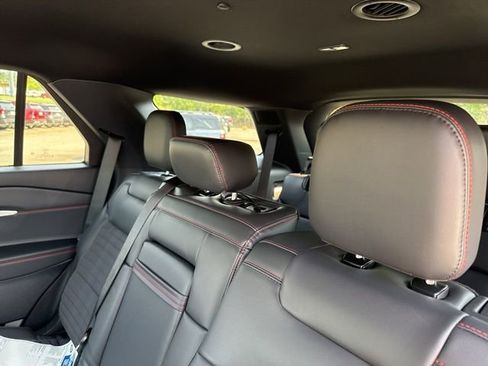 New 2026 Ford Explorer ST-Line image 24