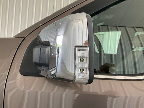 Used 2021 Ford F150 Lariat AWD/4WD image 3