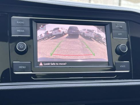 Certified 2021 Volkswagen Jetta SE w/ SE Cold Weather Package image 14