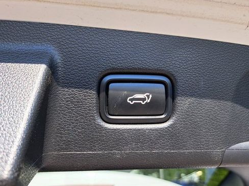 Used 2020 Kia Telluride EX FWD image 32
