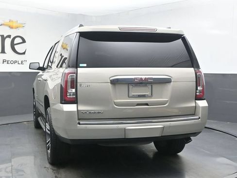 Used 2017 GMC Yukon Denali w/ Open Road Package AWD/4WD image 39