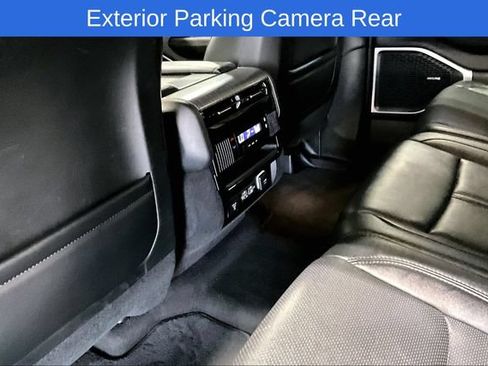Used 2024 Jeep Wagoneer L Series II w/ Flexible Seating Group AWD/4WD image 13