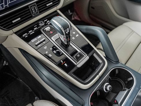 Certified 2023 Porsche Cayenne GTS AWD/4WD image 20