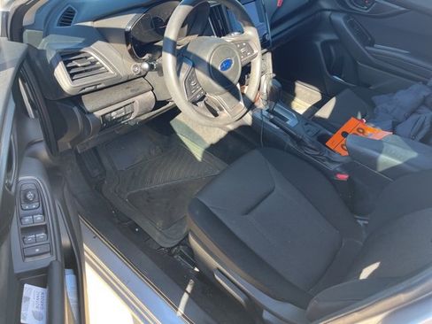 Used 2019 Subaru Impreza 2.0i w/ Eyesight image 6