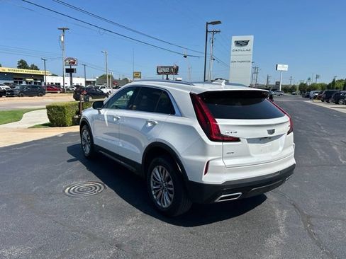 Certified 2024 Cadillac XT4 Premium Luxury w/ Technology Package AWD/4WD image 8